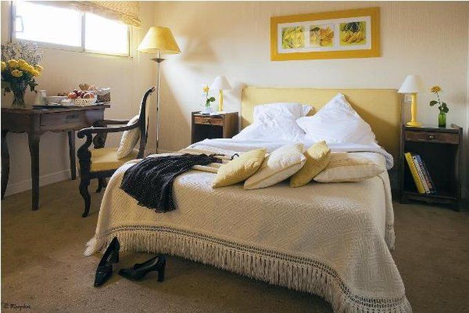 Hostellerie Du Grand Saint Antoine Albi Room photo